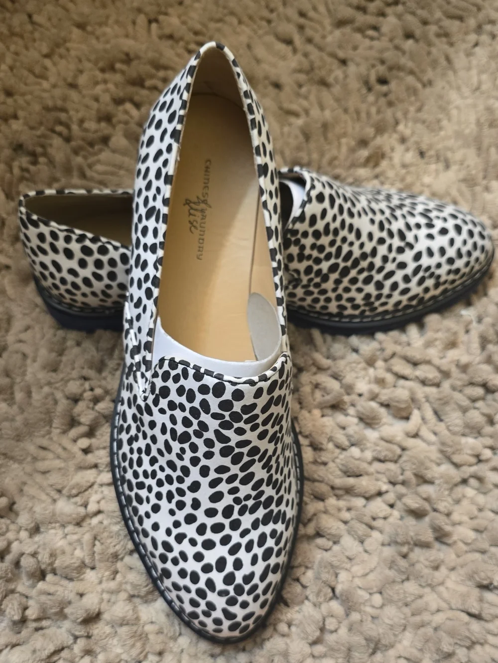 New CL Women's Size 8 Black & White Polka Dot Dalmatian Print Slip-On Flats